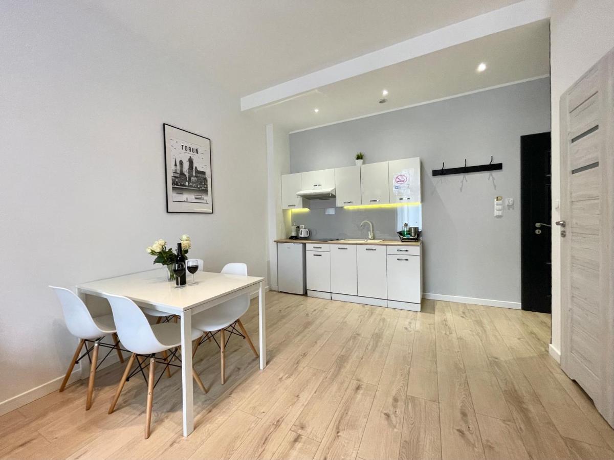 Apartamenty Stary Stary Toruń Exteriör bild